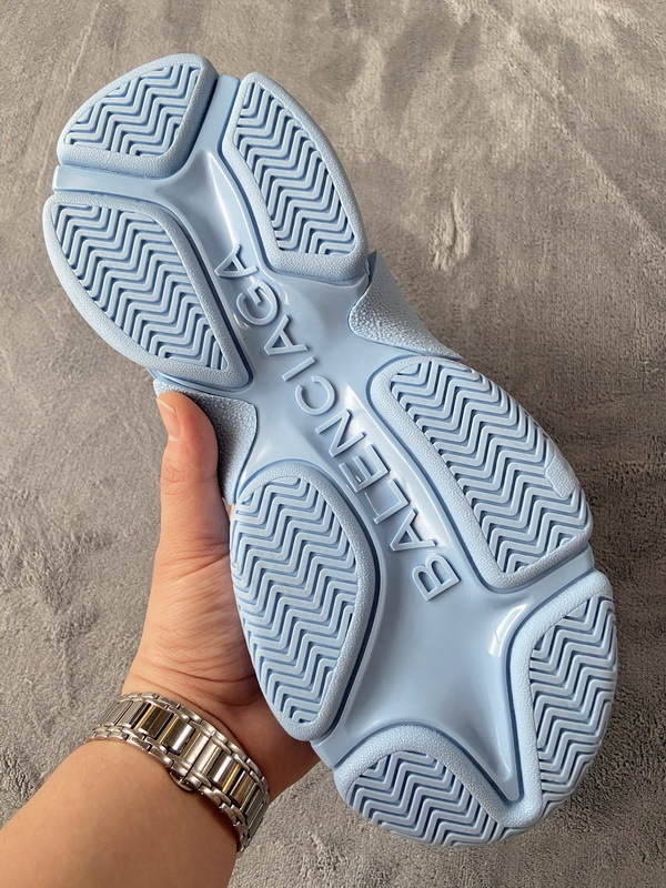  W2FA1 4090 Balenciaga Triple S Moonlight