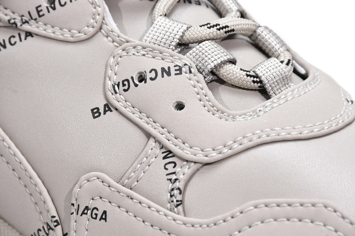  W2FA1 9710 Balenciaga Triple S Letter Beige