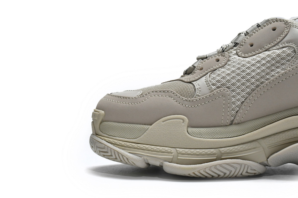  W2FW1 9700 Balenciaga Triple S Rice Ash