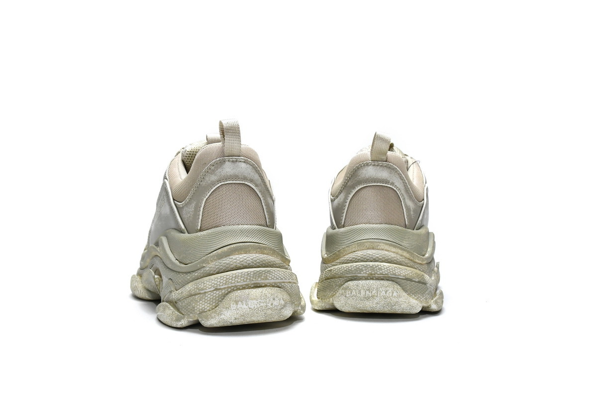  W3CN3 9700 Balenciaga Triple S Beige