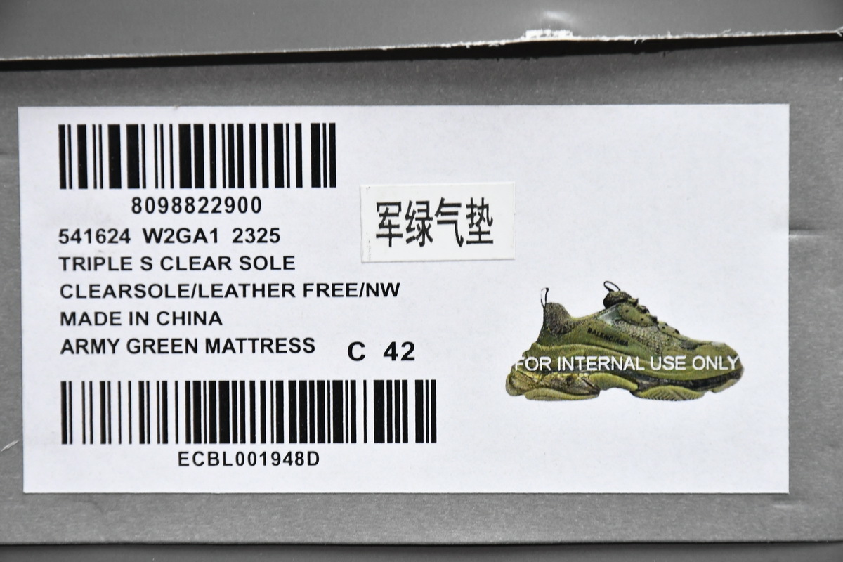 Balenciaga Triple S Pitch Green 541624 W2GA1 2325