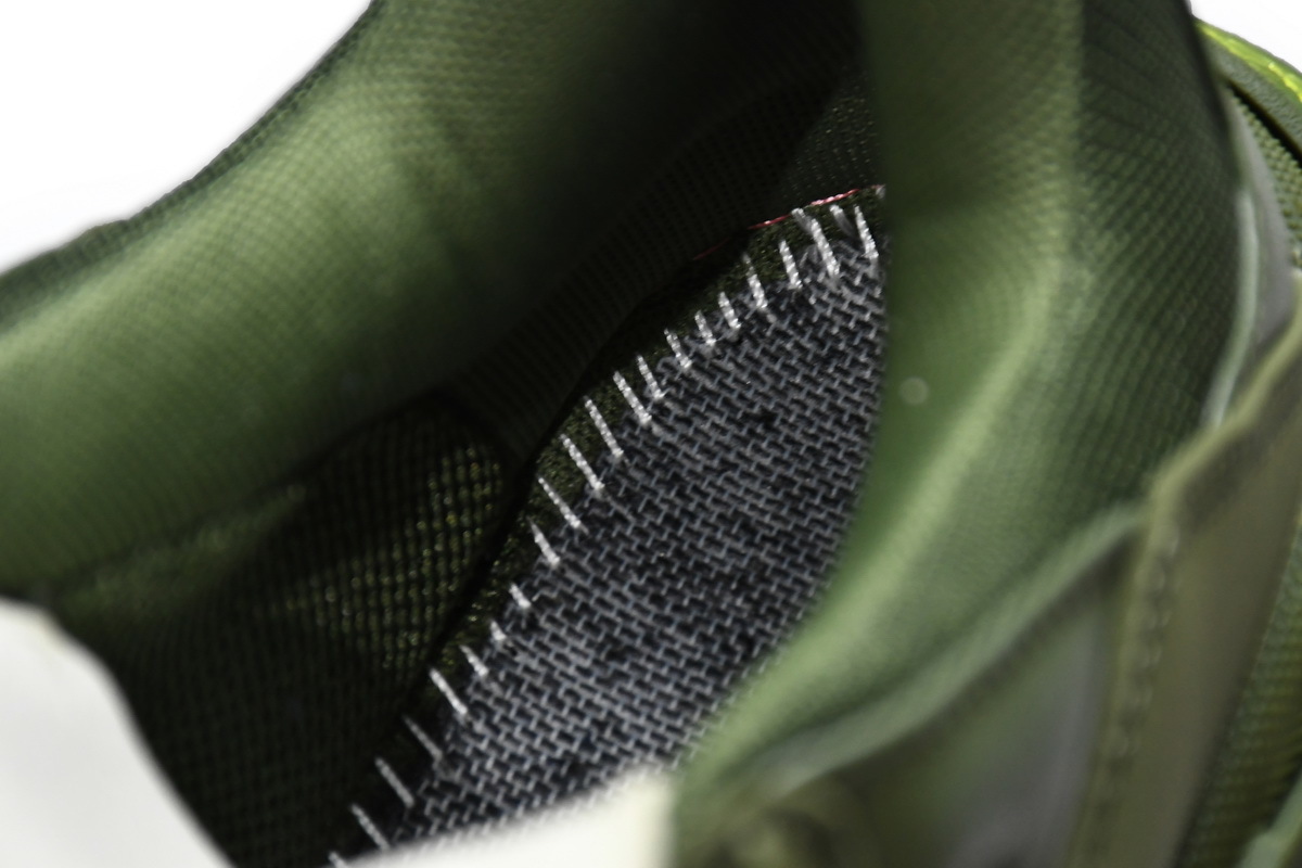 Balenciaga Triple S Pitch Green 541624 W2GA1 2325
