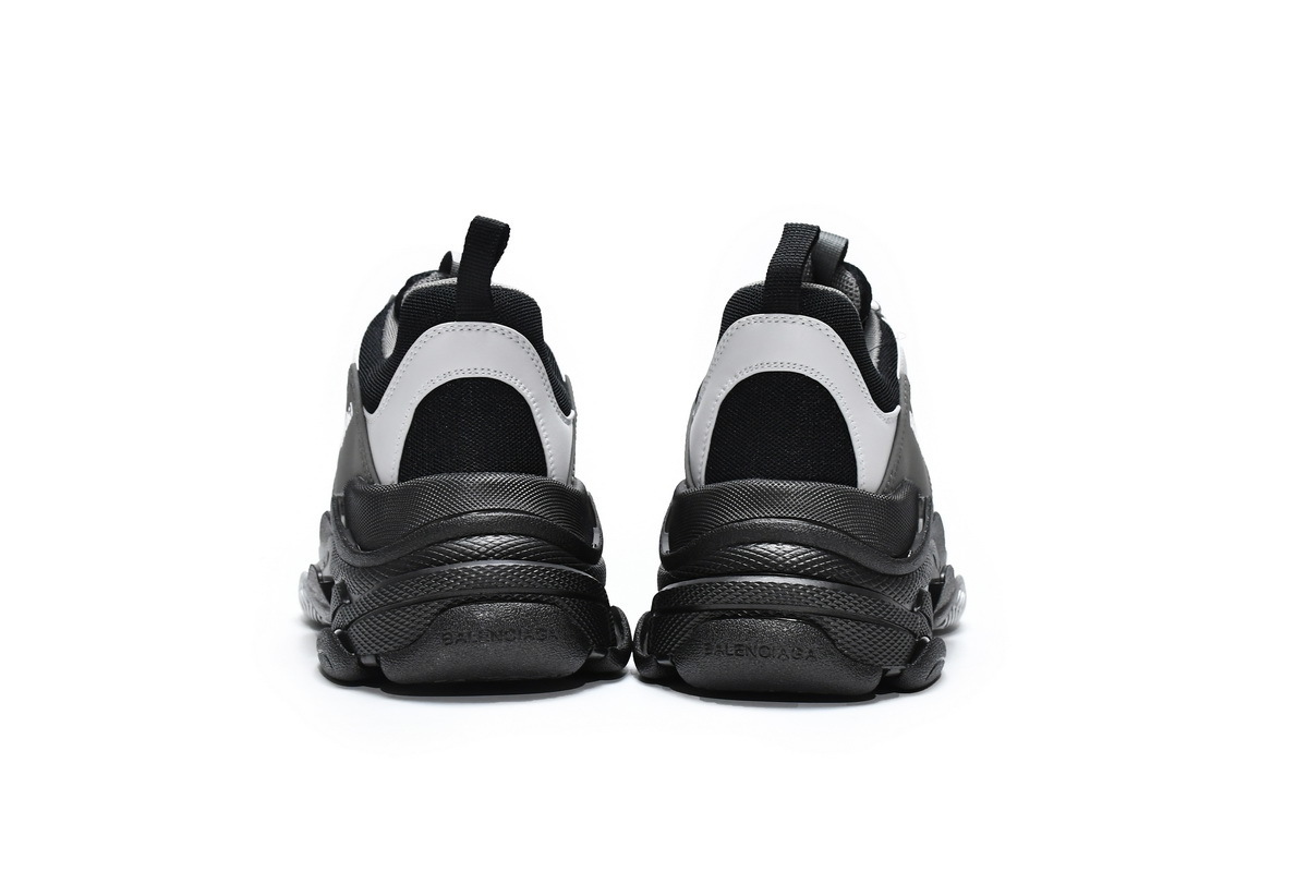 CA0LJ W2FA1 9108 Balenciaga Triple S Graded Grey