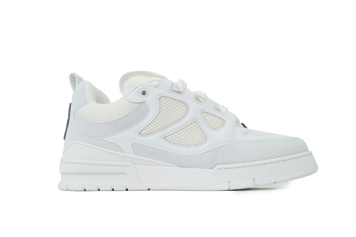 LOUIS VUITTON All White
