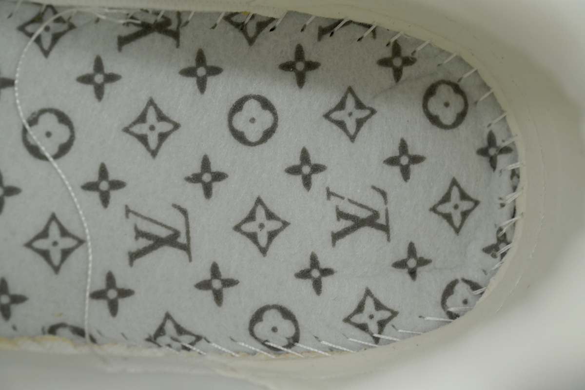 LOUIS VUITTON Apricot