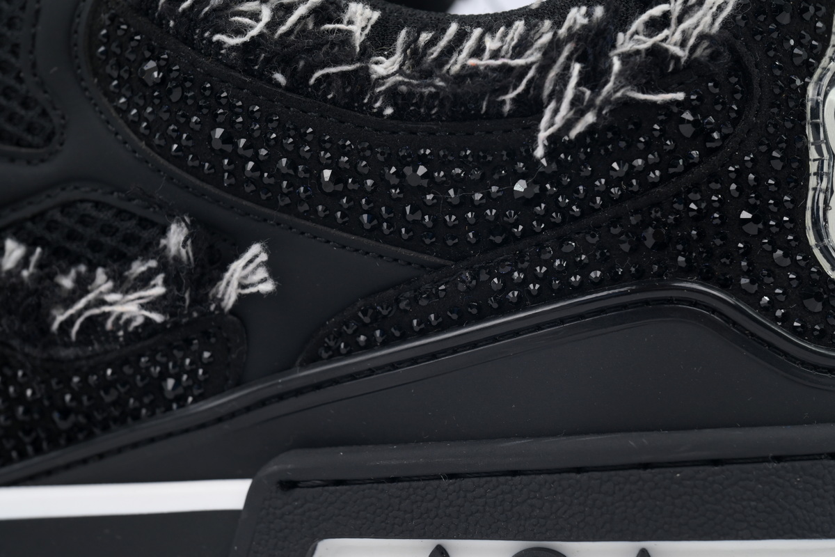 LOUIS VUITTON Skate Horse hair Black Diamond