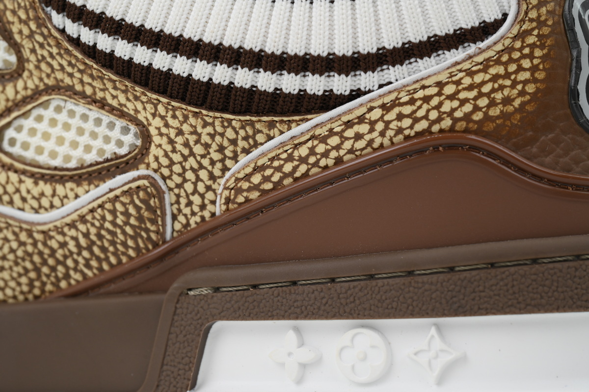 LOUIS VUITTON New khaki Wool Weaving
