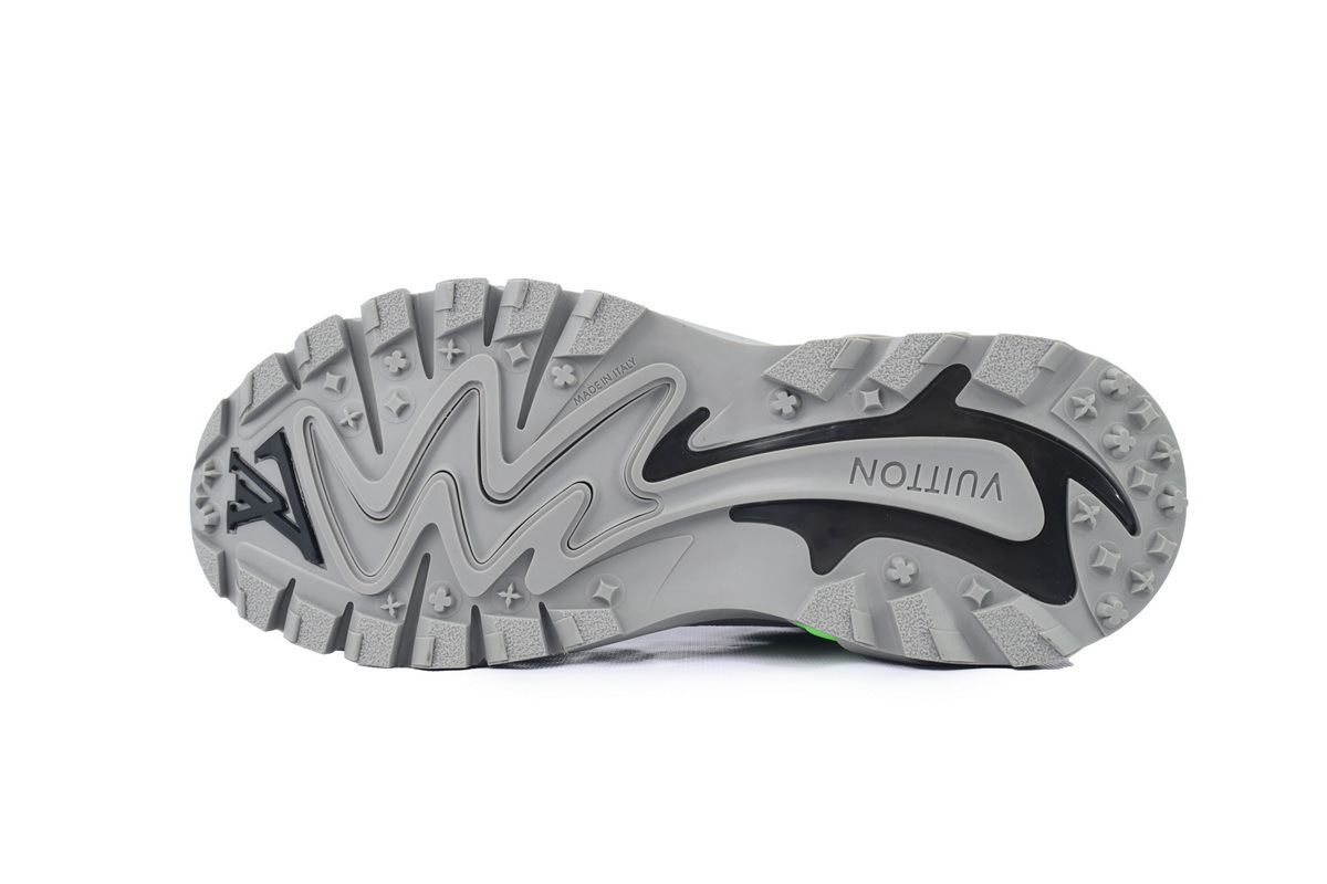 Louis Vuitton Run Tatic Grayish Green