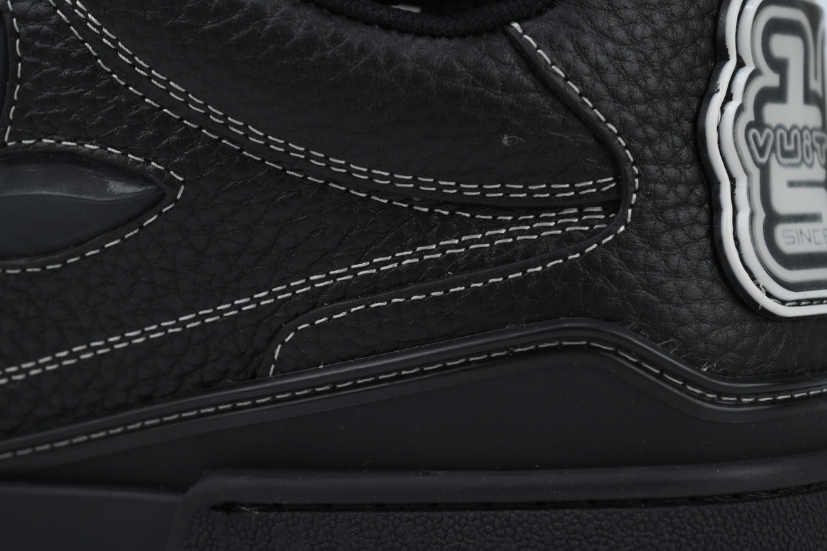 Louis Vuitton Skate Black
