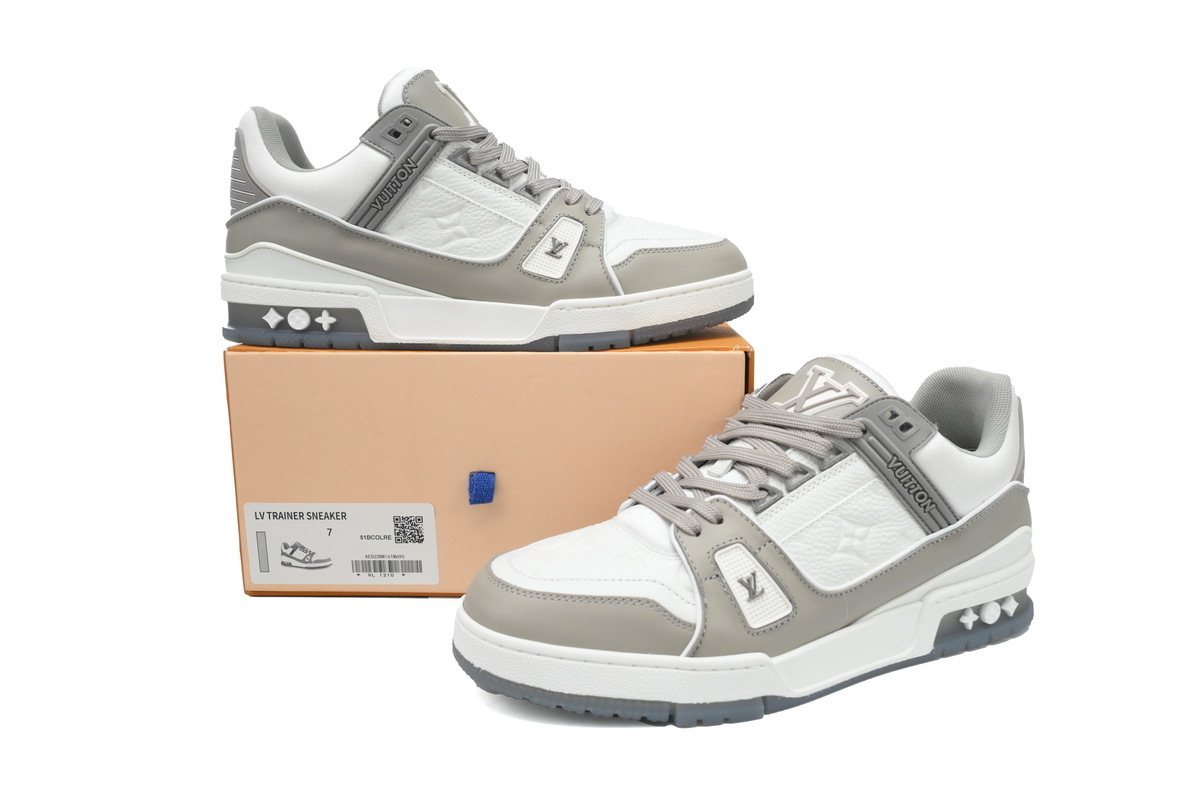 Louis Vuitton Trainer Grey White