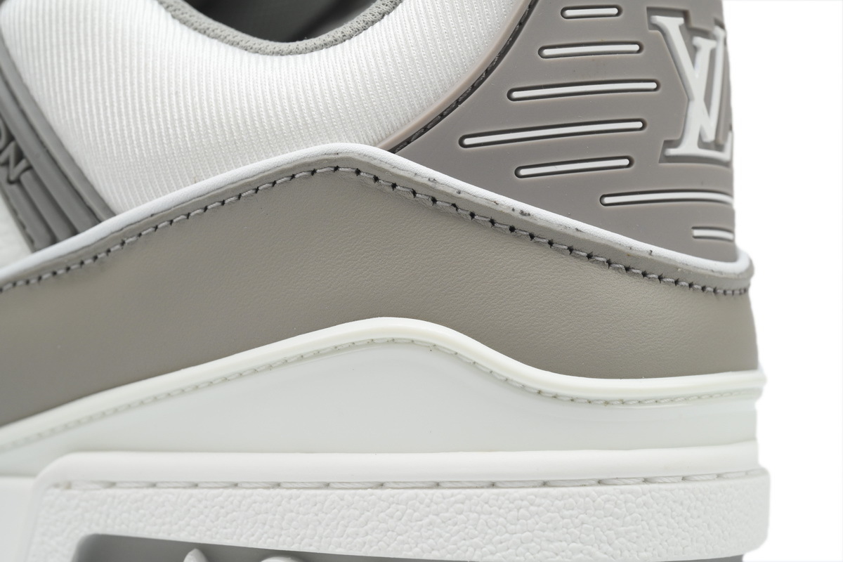 Louis Vuitton Trainer Grey White