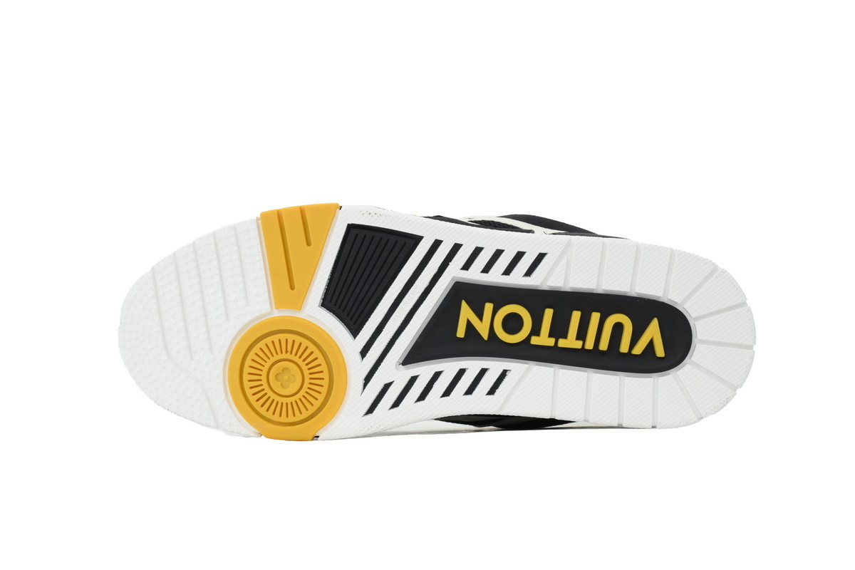 LOUIS VUITTON White Black Yellow
