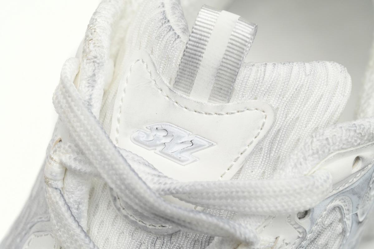 Balenciaga  3XL All White 734731 W3XLR 0213