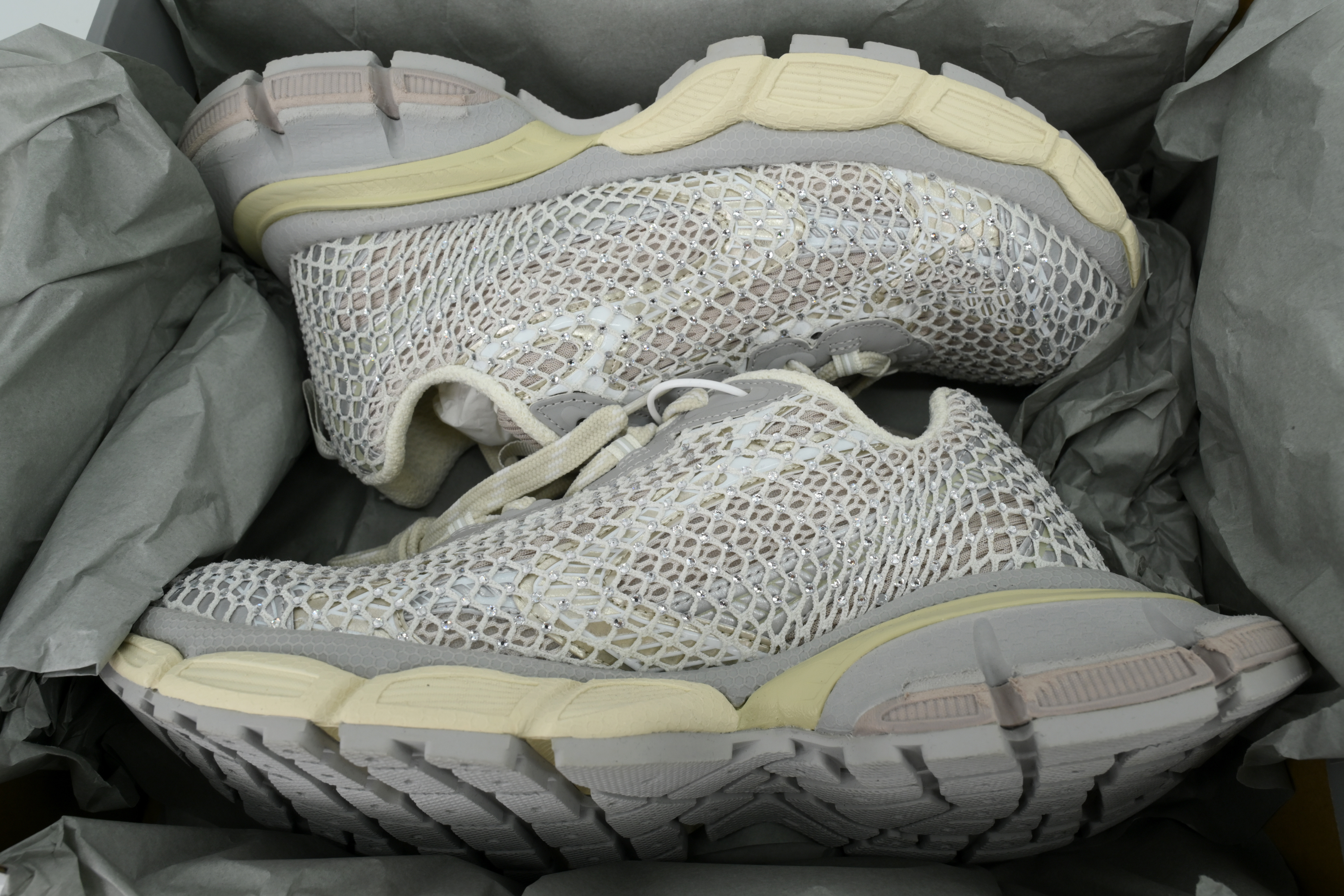 Balenciaga Champagne Color 788818 W3XFN 9191