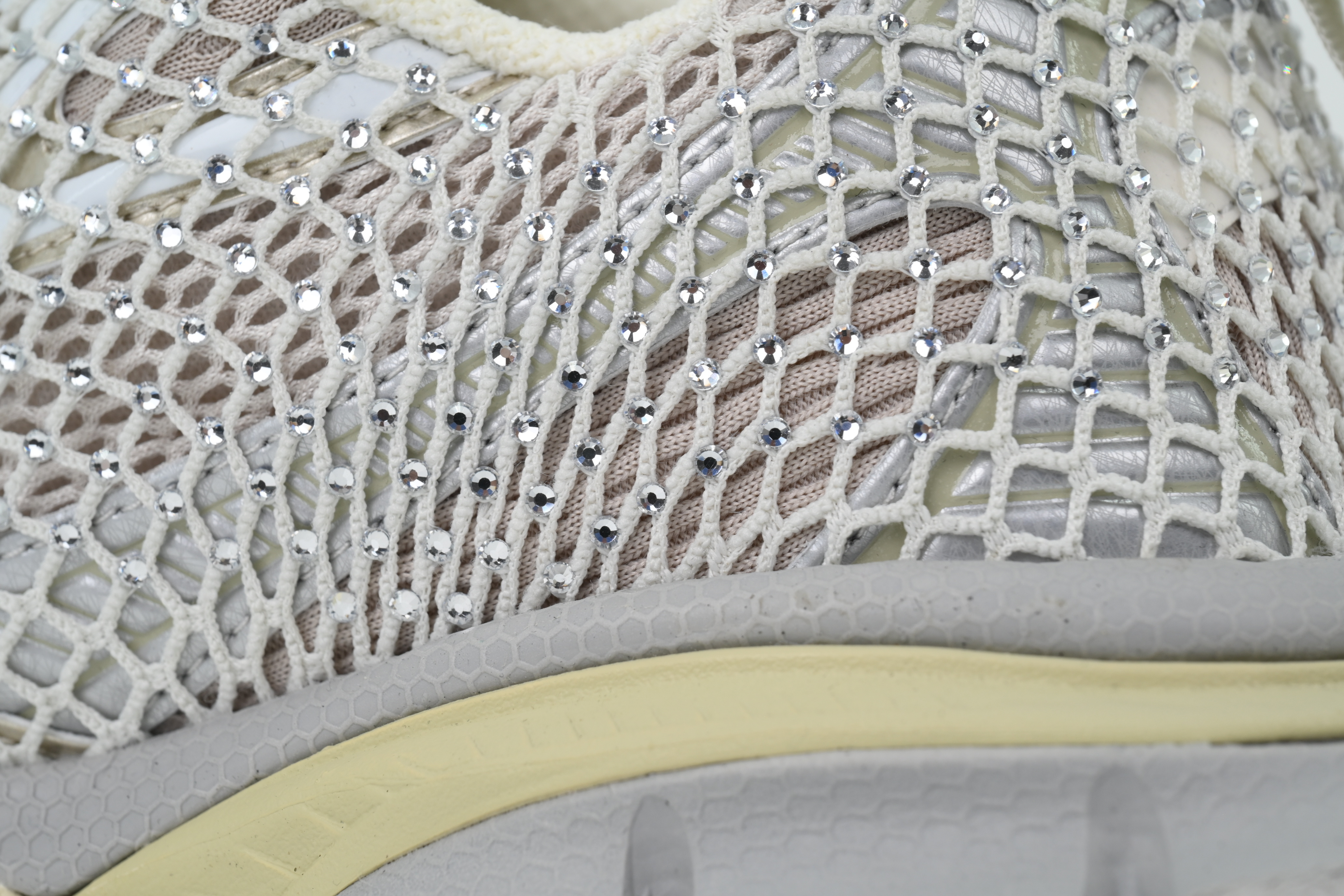 Balenciaga Champagne Color 788818 W3XFN 9191