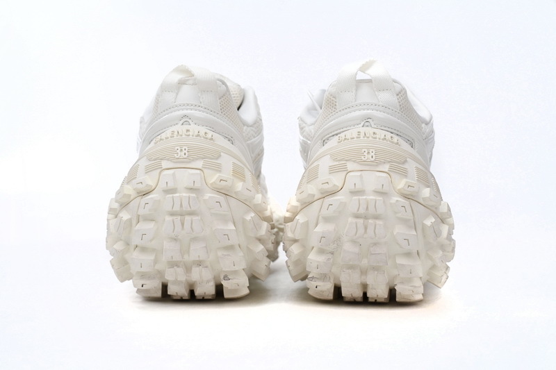 Balenciaga Defender All White 685611 W1RB3 1201