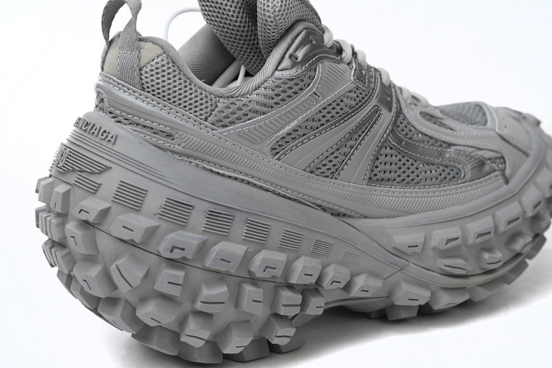 Balenciaga Defender Light Gray 685611 W2RA6 1200