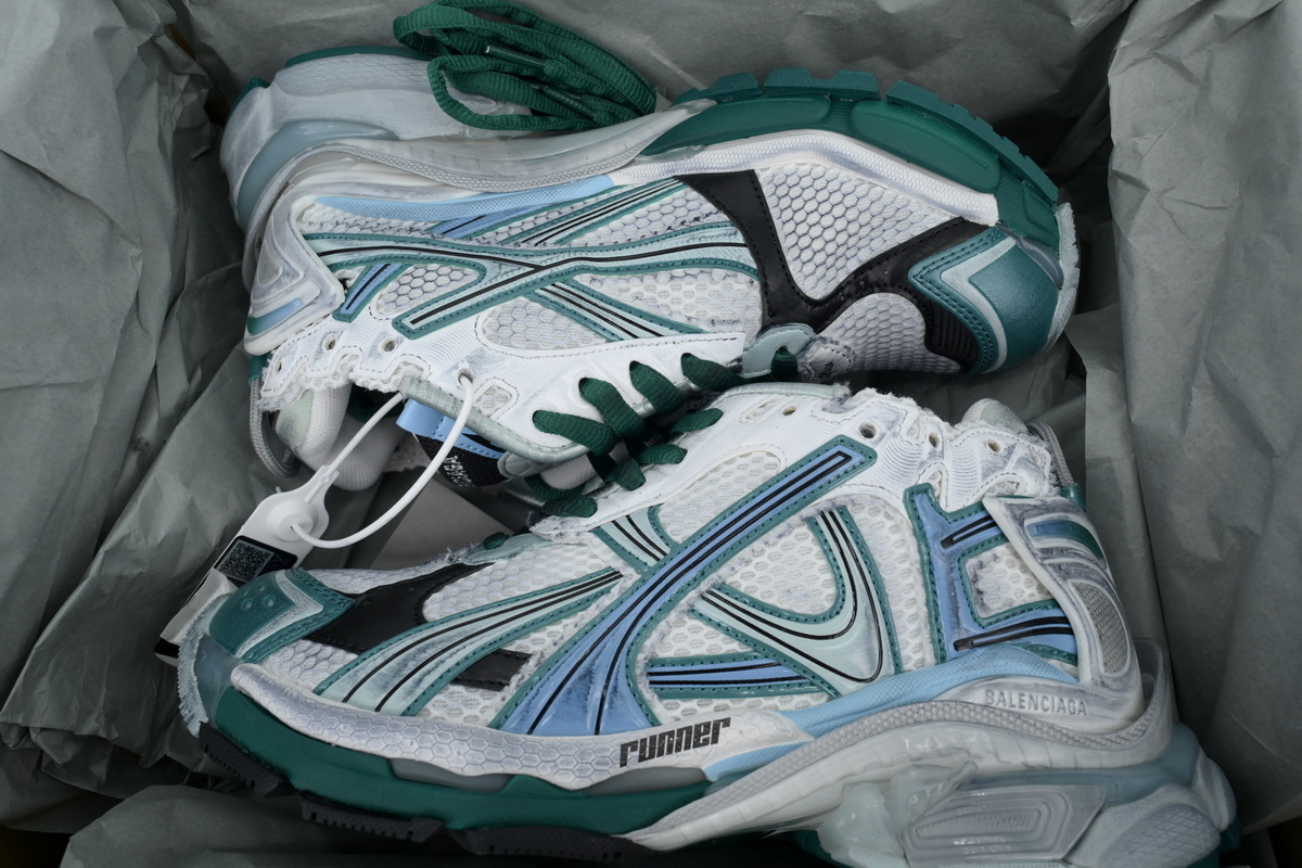 Balenciaga Runner White Green Blue 772774 W3RMU 0623