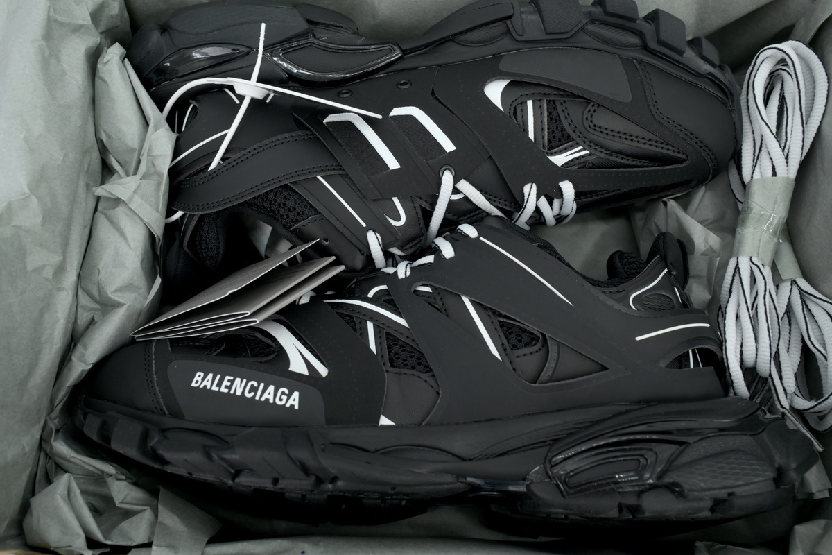Balenciaga Tess S Black And White 542023 WIGBI 2045