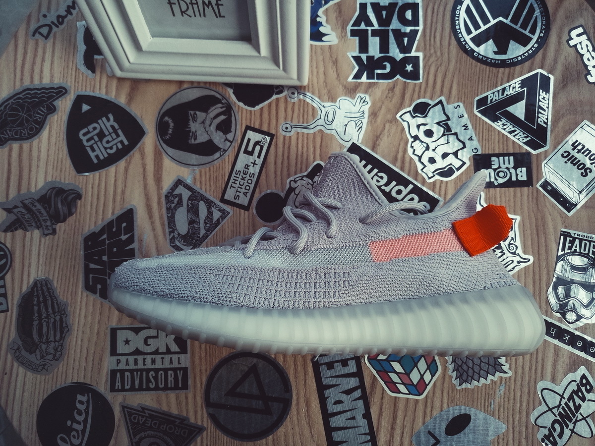 adidas Yeezy Boost 350 V2 “Tail Light”Real Boost FX9017