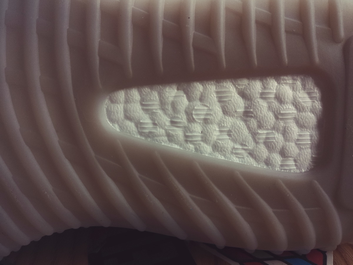 adidas Yeezy Boost 350 V2 “Tail Light”Real Boost FX9017