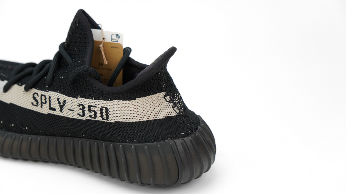 adidas Yeezy Boost 350 V2 Black White BY1604