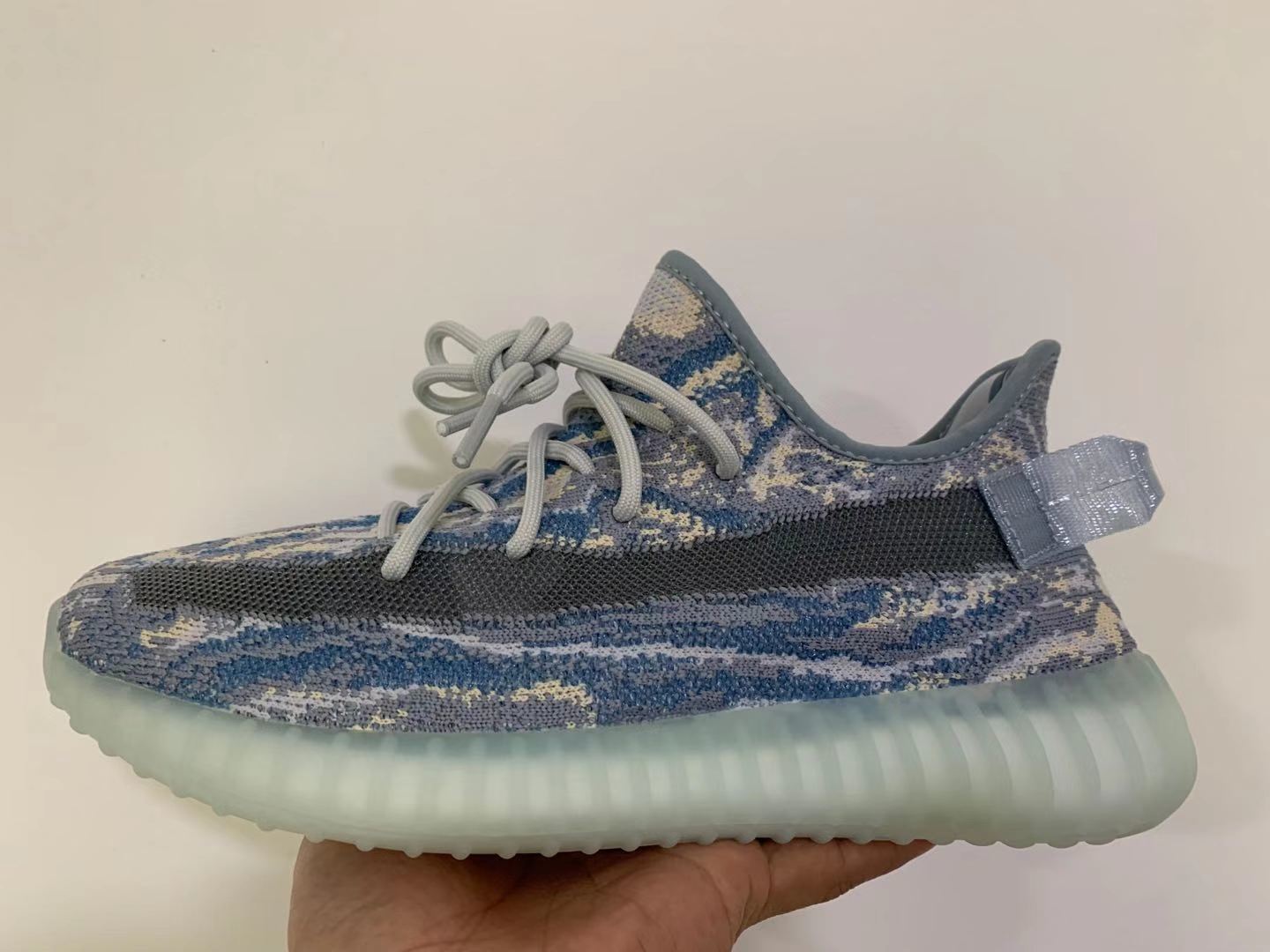 adidas Yeezy Boost 350 V2 Sky Blue GW3375