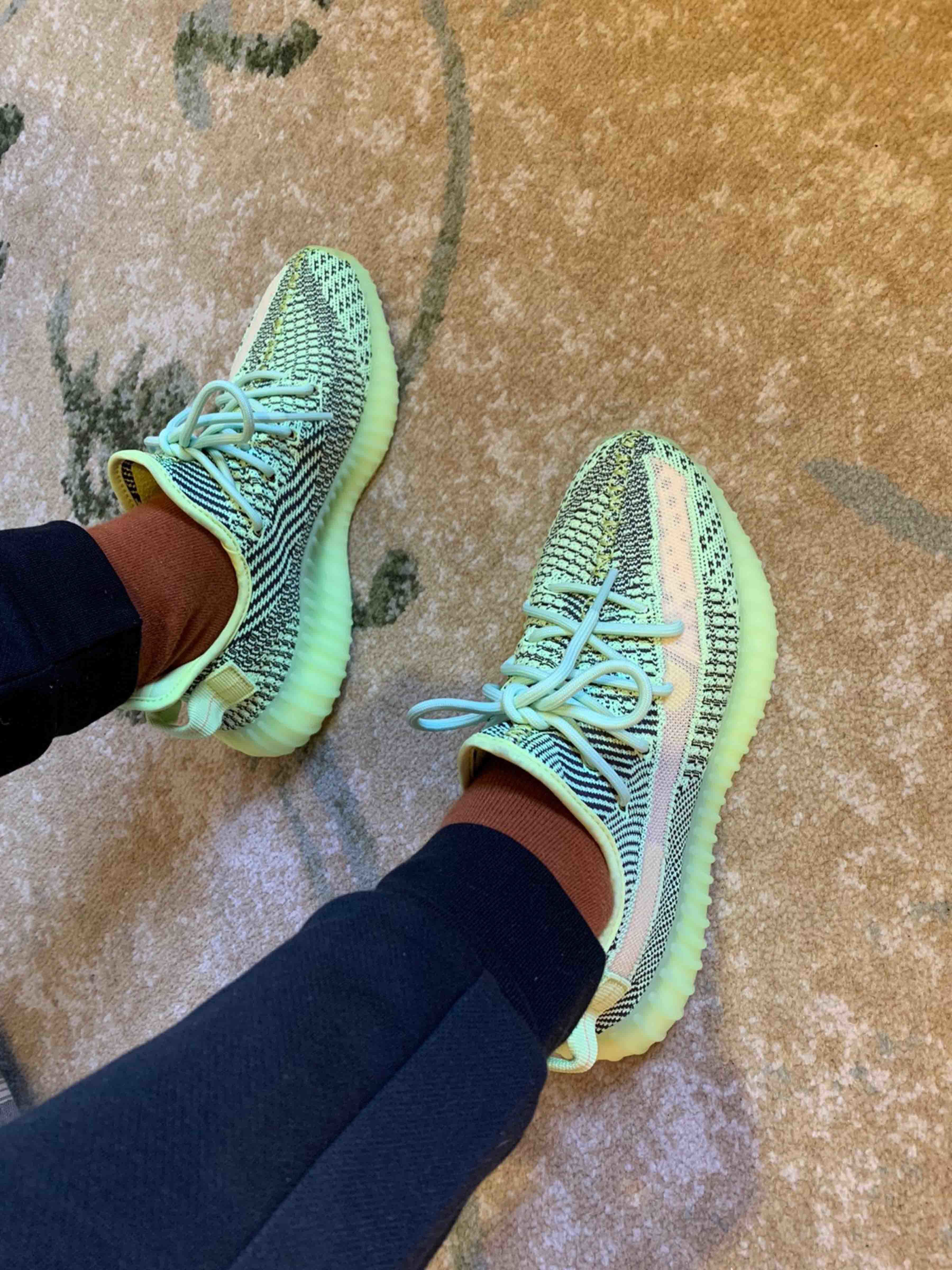 adidas Yeezy Boost 350 V2 Yeezreel Real Boost FW5191