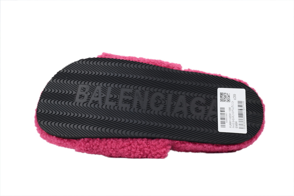 Balenciaga Furry Bright Red 698525 W1N31 5860