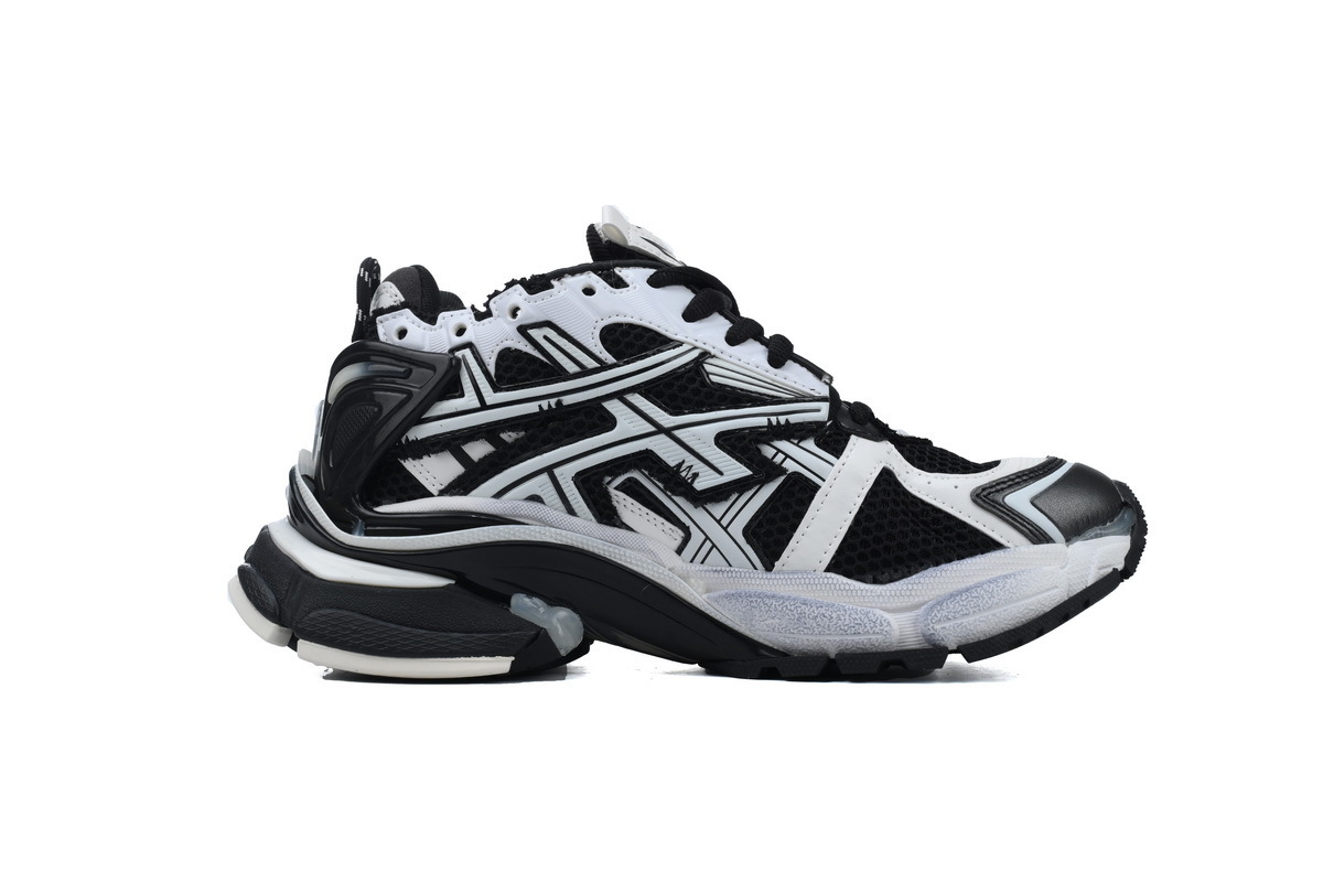 Balenciaga Runner Black White 677403 Q3RB2 9010