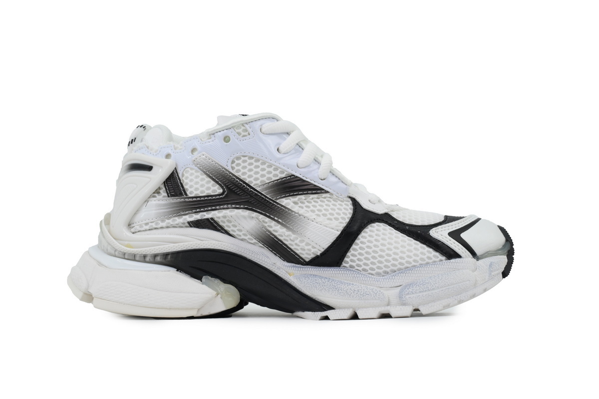 Balenciaga Runner Sneaker 'Gradient - White Black' 772774 WRUNG 9010