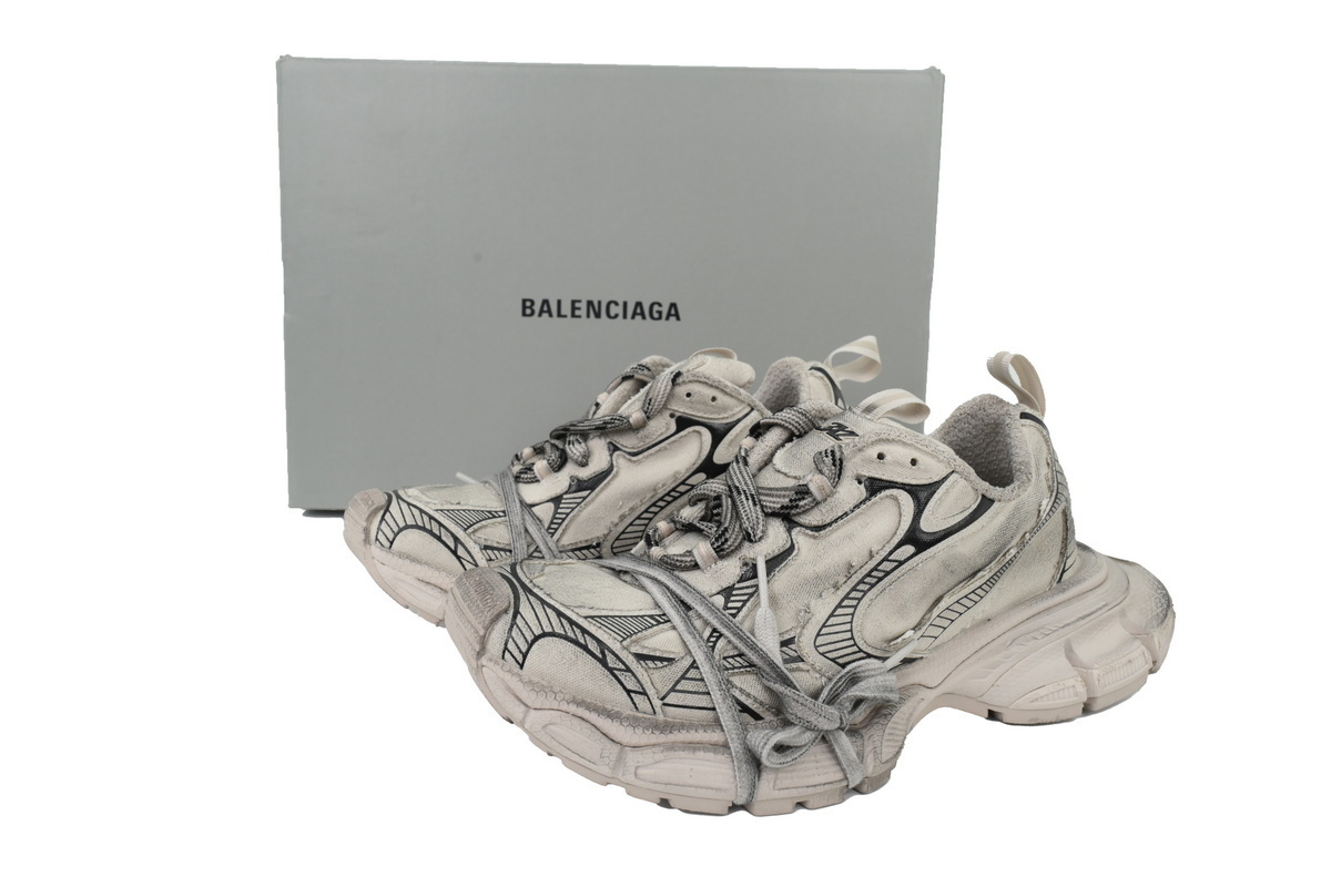 Balenciaga Wmns 3XL Sneaker 'Worn-Out - Beige' 734731 W3XDC 2002