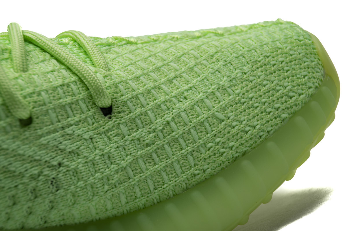 V2 Yeezy Boost 350 V2 "Glow In The Dark" EG5293 350