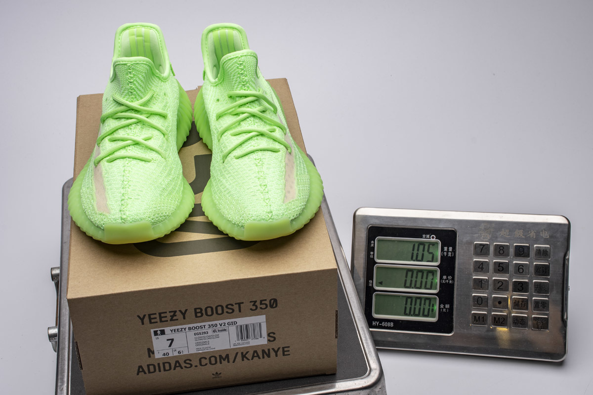 V2 Yeezy Boost 350 V2 "Glow In The Dark" EG5293 350