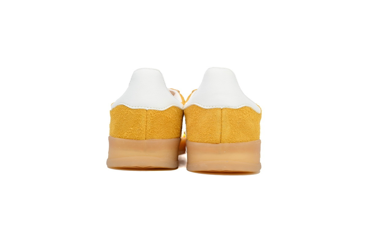 adidas Gazelle Indoor 'Orange Peel Gum' HQ8716