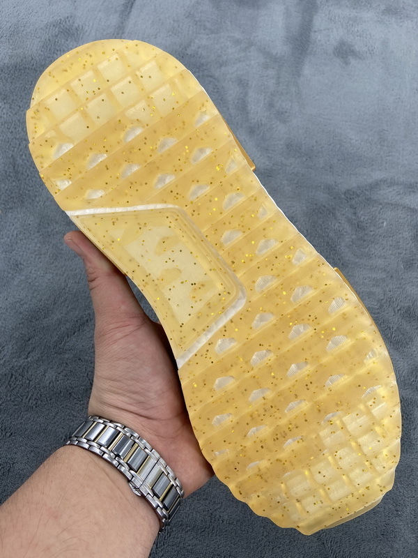 Adidas Pharrell x Adidas Originals NMD HU China Exclusive Happy Gold F99762