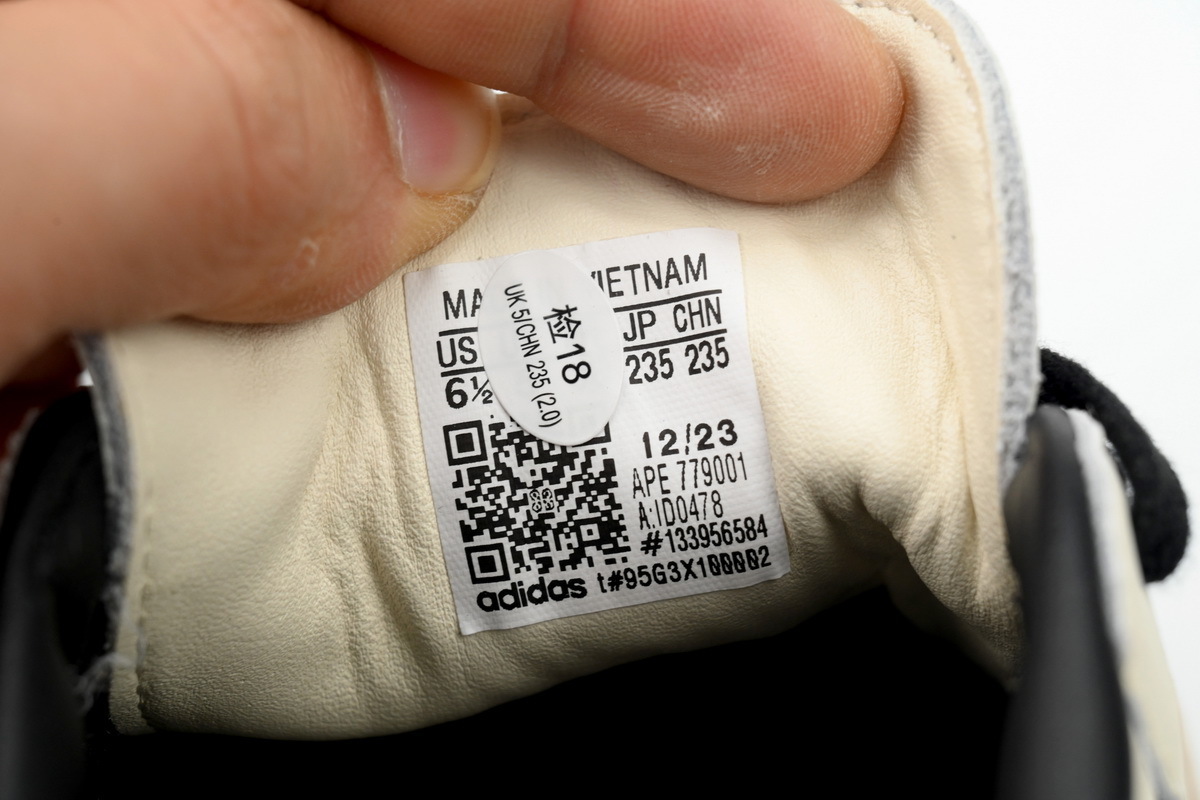 adidas Samba OG "Cream White Black" ID0478