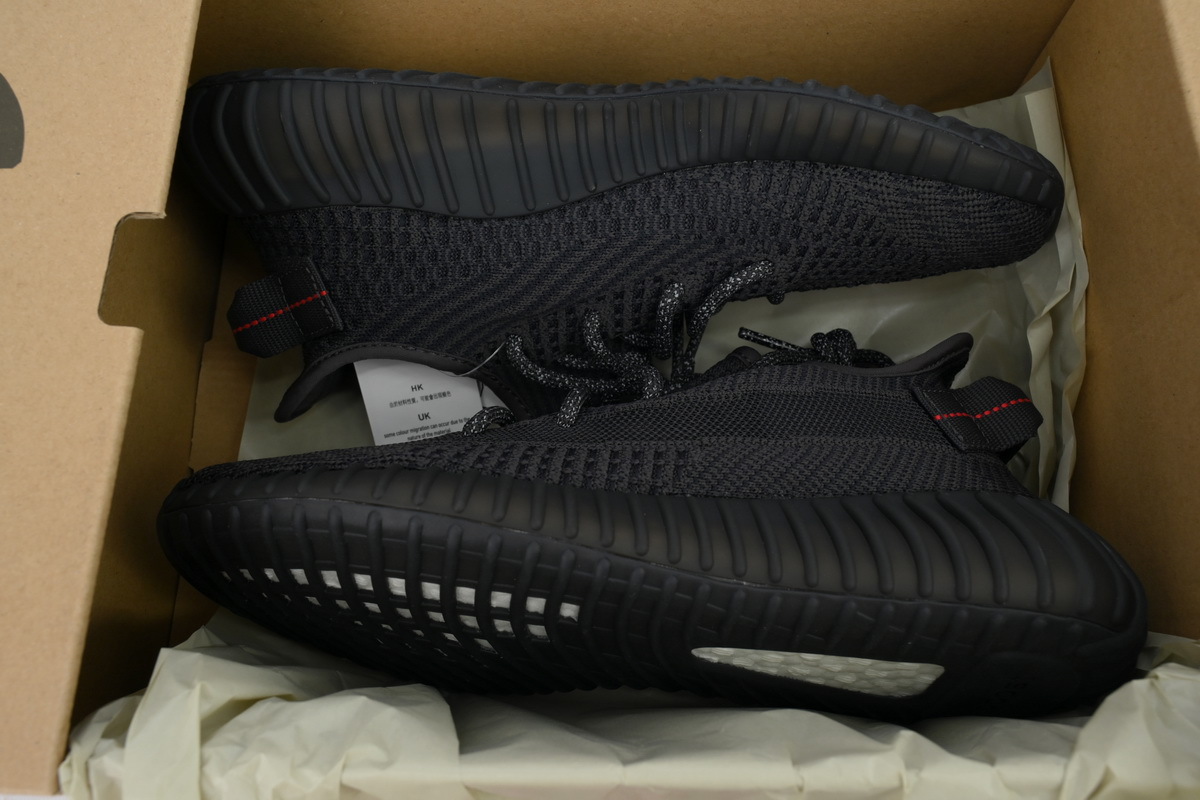 Adidas Yeezy 350 Boost V2 “Black” 350 FU9006
