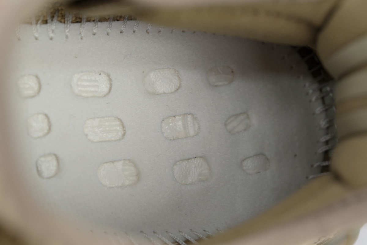 Adidas Yeezy 350 V2 “Eliada” 350 FZ5240