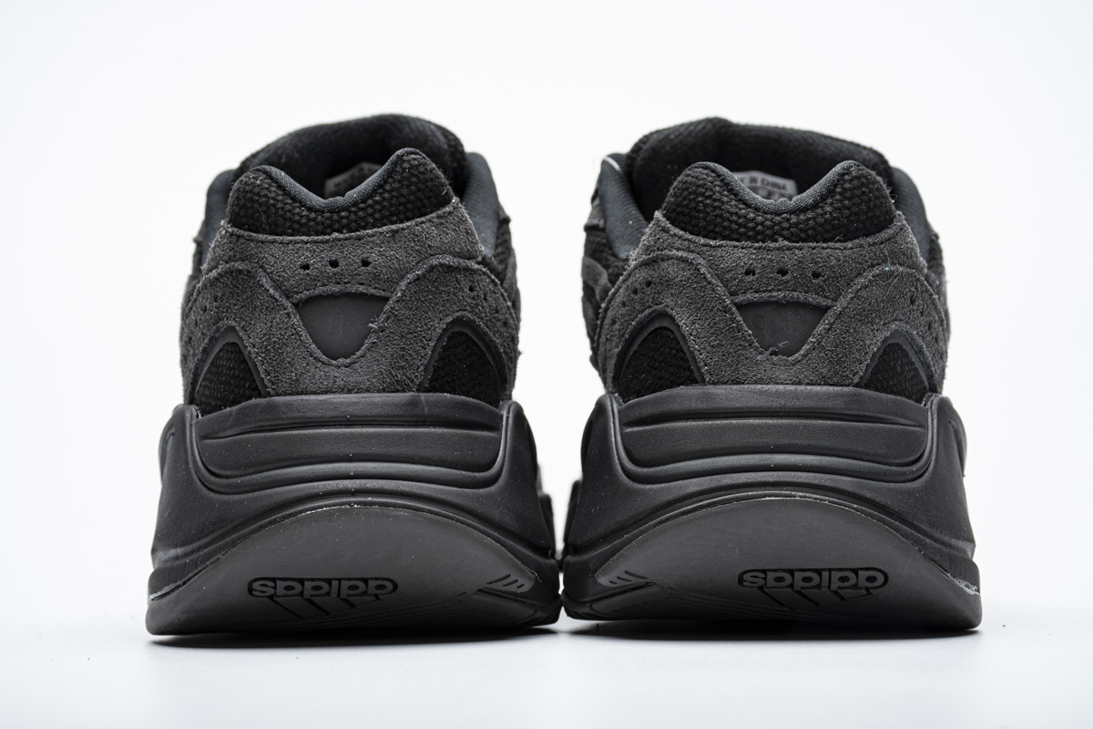 Adidas Yeezy Boost 700 V2 "Vanta" FU6684
