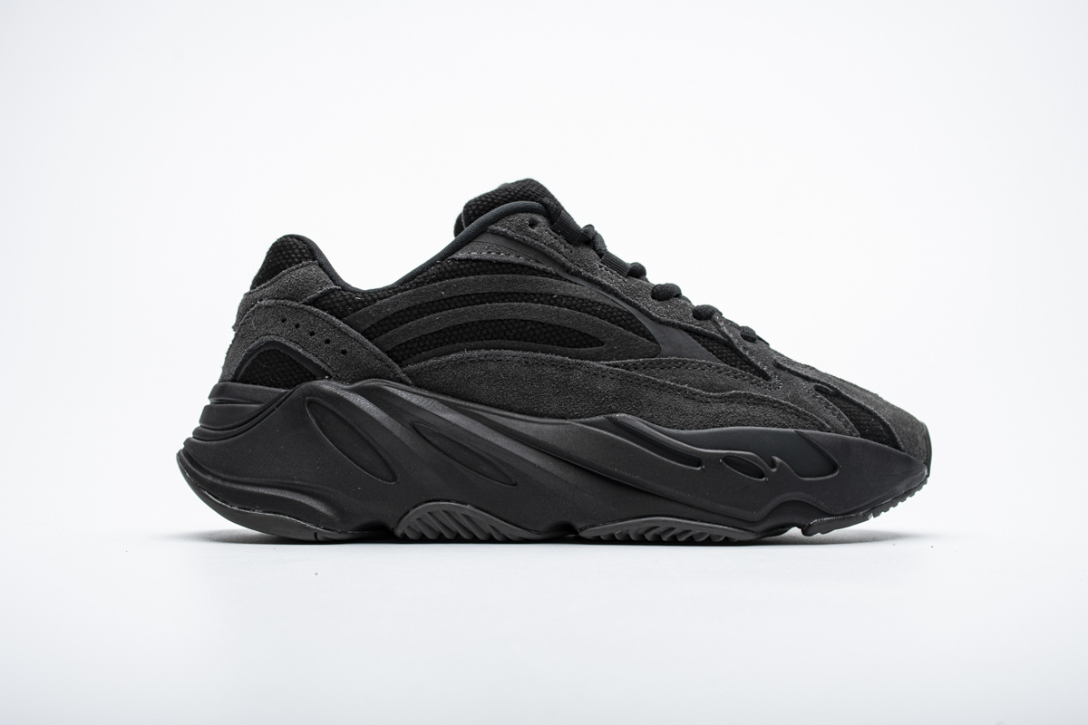 Adidas Yeezy Boost 700 V2 "Vanta" FU6684