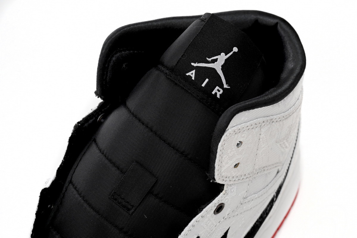 Edison Chen x Air Jordan 1 Mid SE Fearless CU2804-100