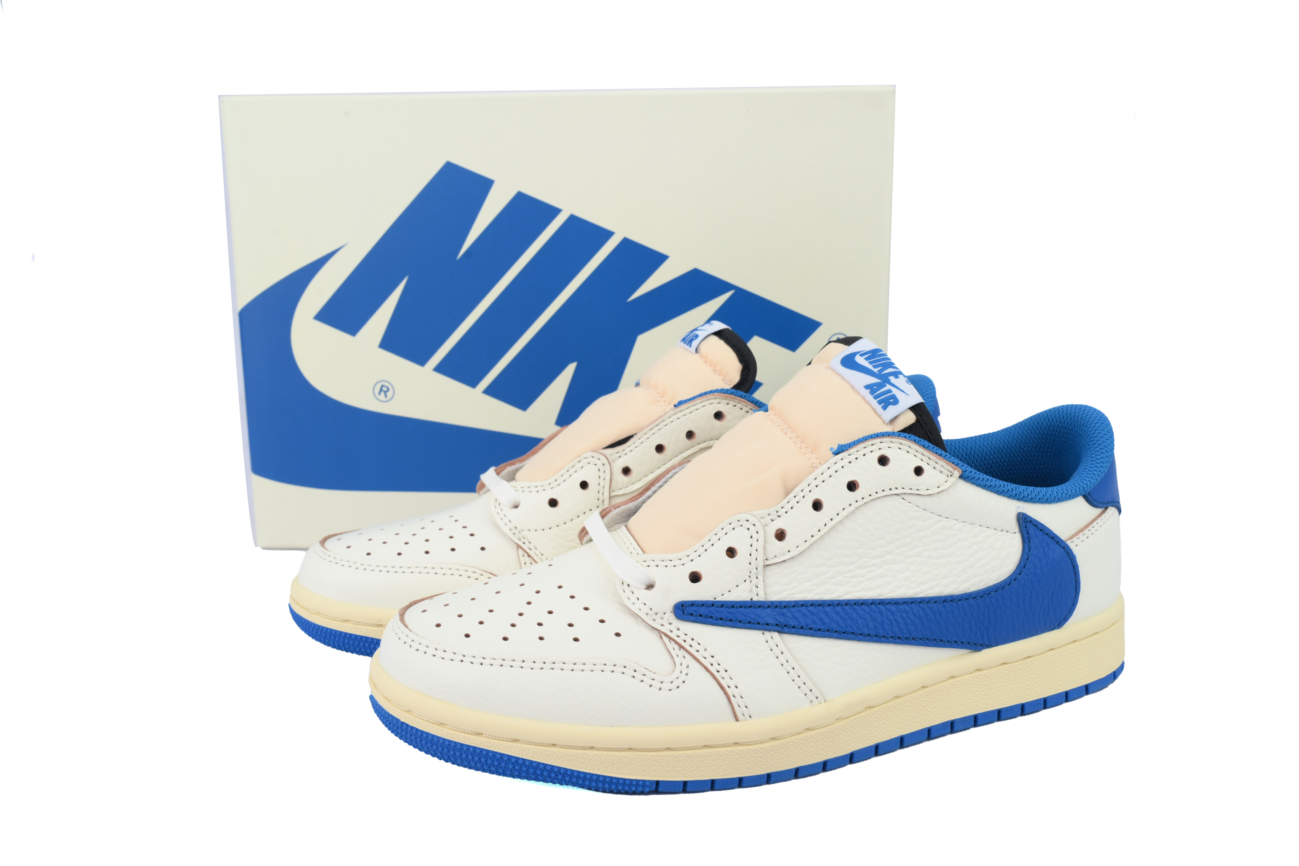 Fragment Design x Travis Scott x Air Jordan 1 Retro Low DM7866-104