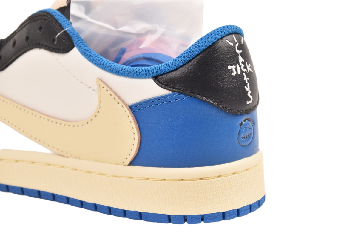 Travis Scott x Fragment Design x Air Jordan 1 Low DM7866-140
