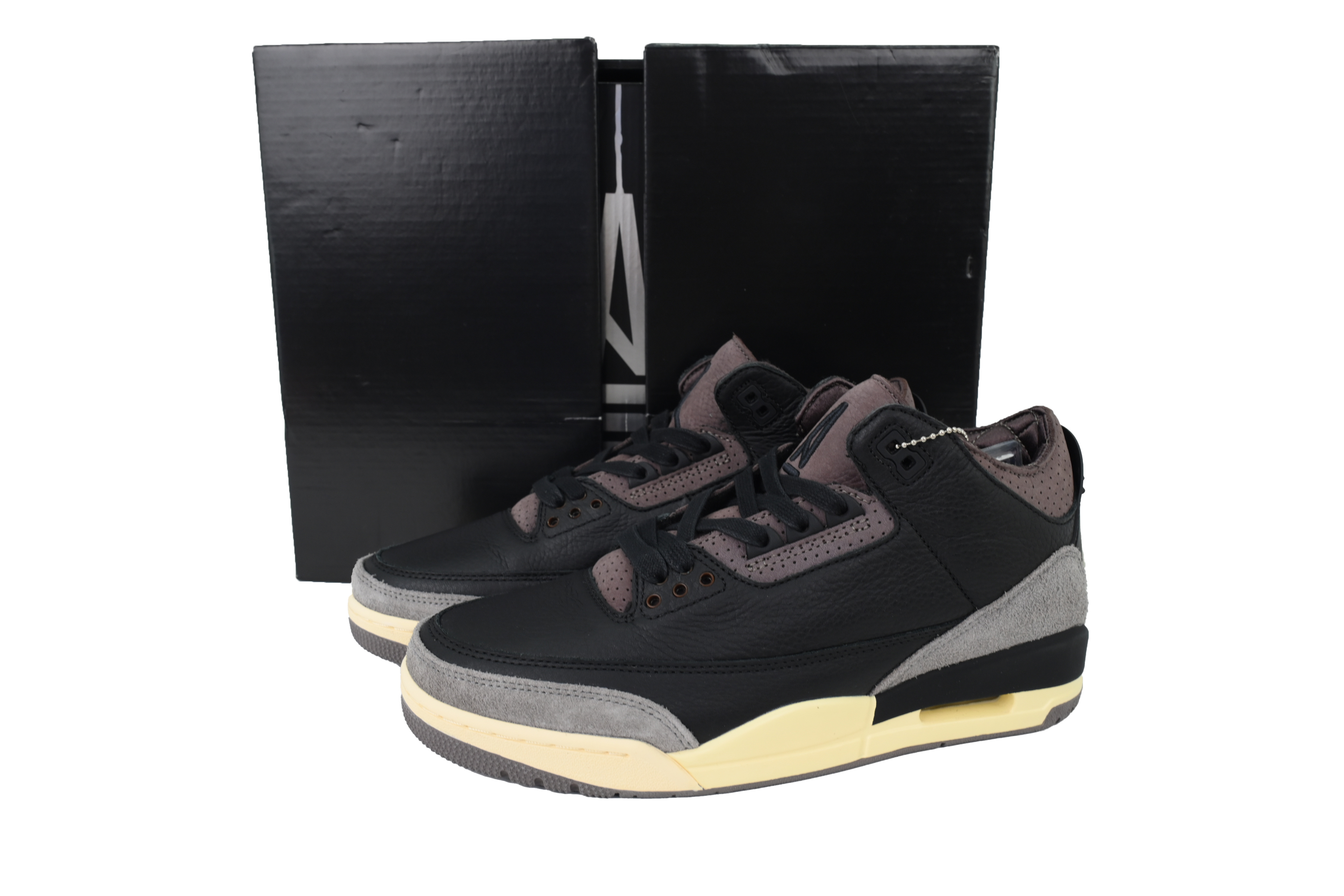 A Ma Maniére x Air Jordan 3 "Black" FZ4811-001