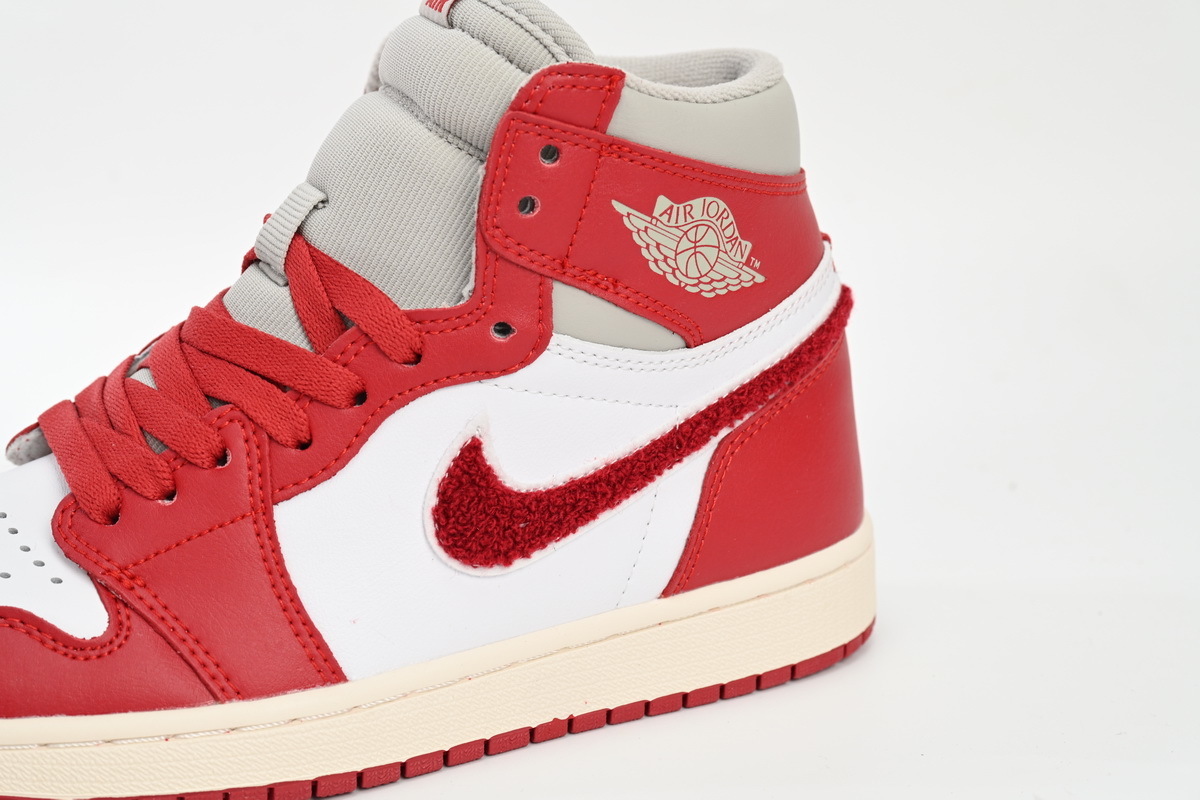 Air Jordan 1 High OG WMNS 'Chenille' DJ4891-061