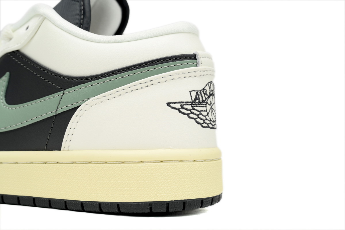 Air Jordan 1 Low 'Anthracite/Jade Smoke' DC0774-001