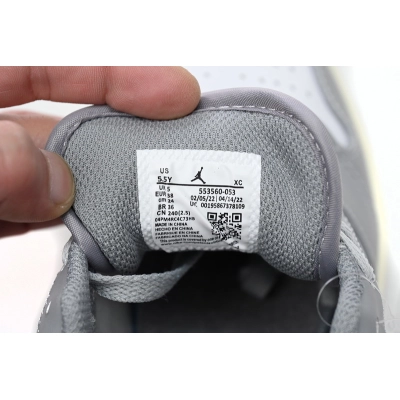 Air Jordan 1 Low 'Grey' 553560-053 02
