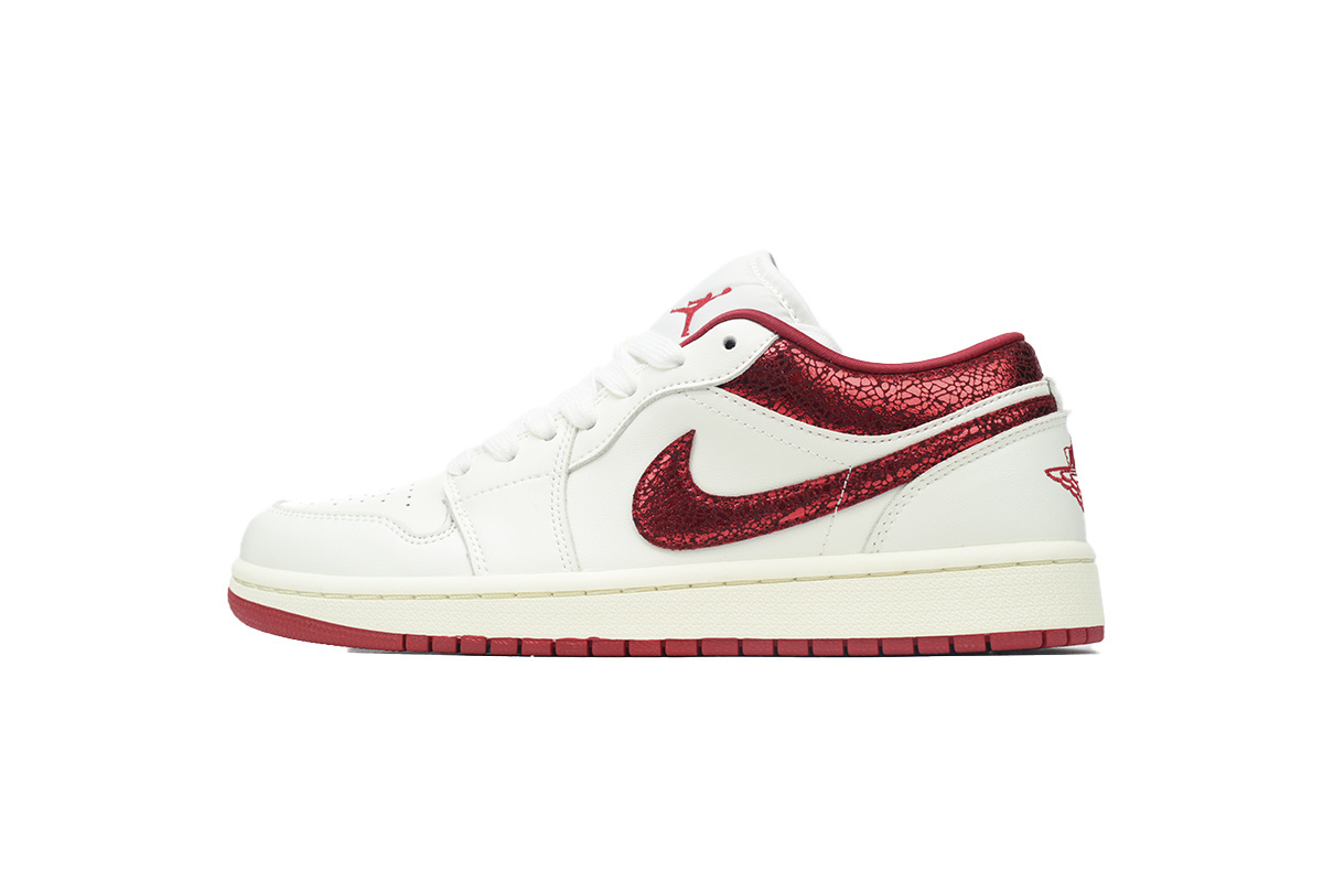 Air Jordan 1 Low 'Ruby' HJ9338-106