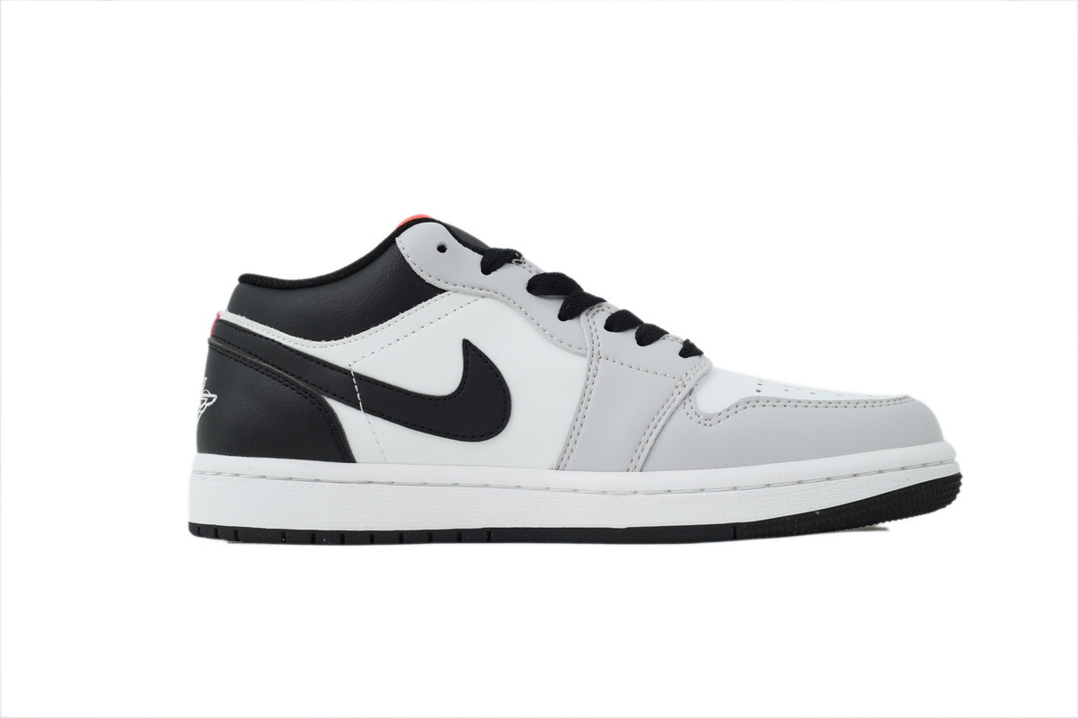 Air Jordan 1 Low GS 'Black Summit White' 553560-045
